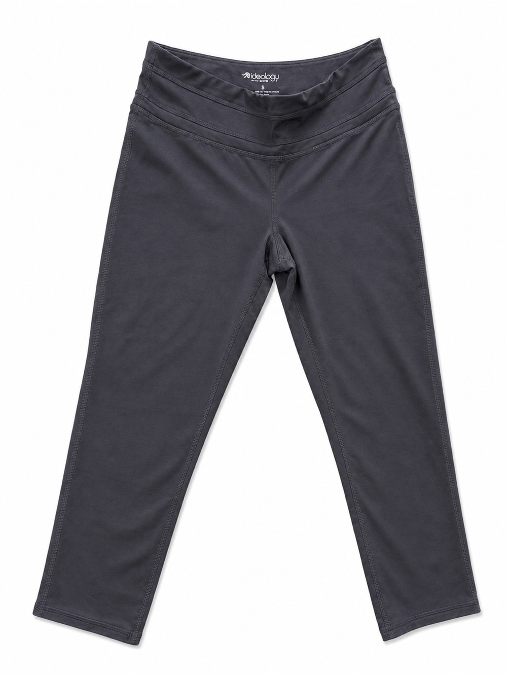 Women’s Charcoal Gray Capri Performance Leggings